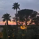 Villa Lecce Bed & Breakfast 3*