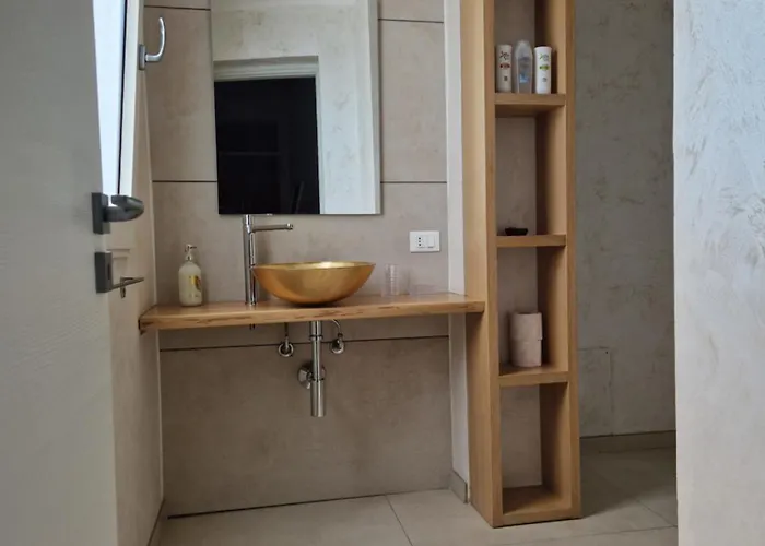 לינה וארוחת בוקר Villa Lecce 3*