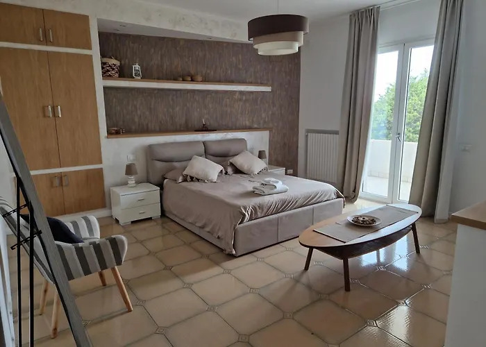 לינה וארוחת בוקר Villa Lecce