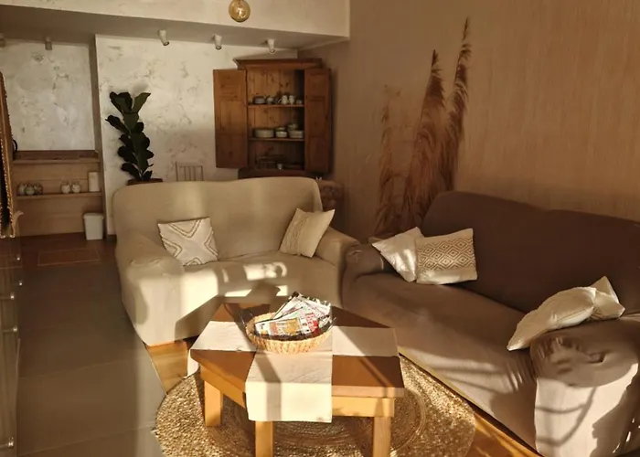 לינה וארוחת בוקר Villa Lecce לצ'ה